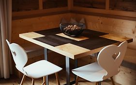 Villa Flora Mountain Lodges