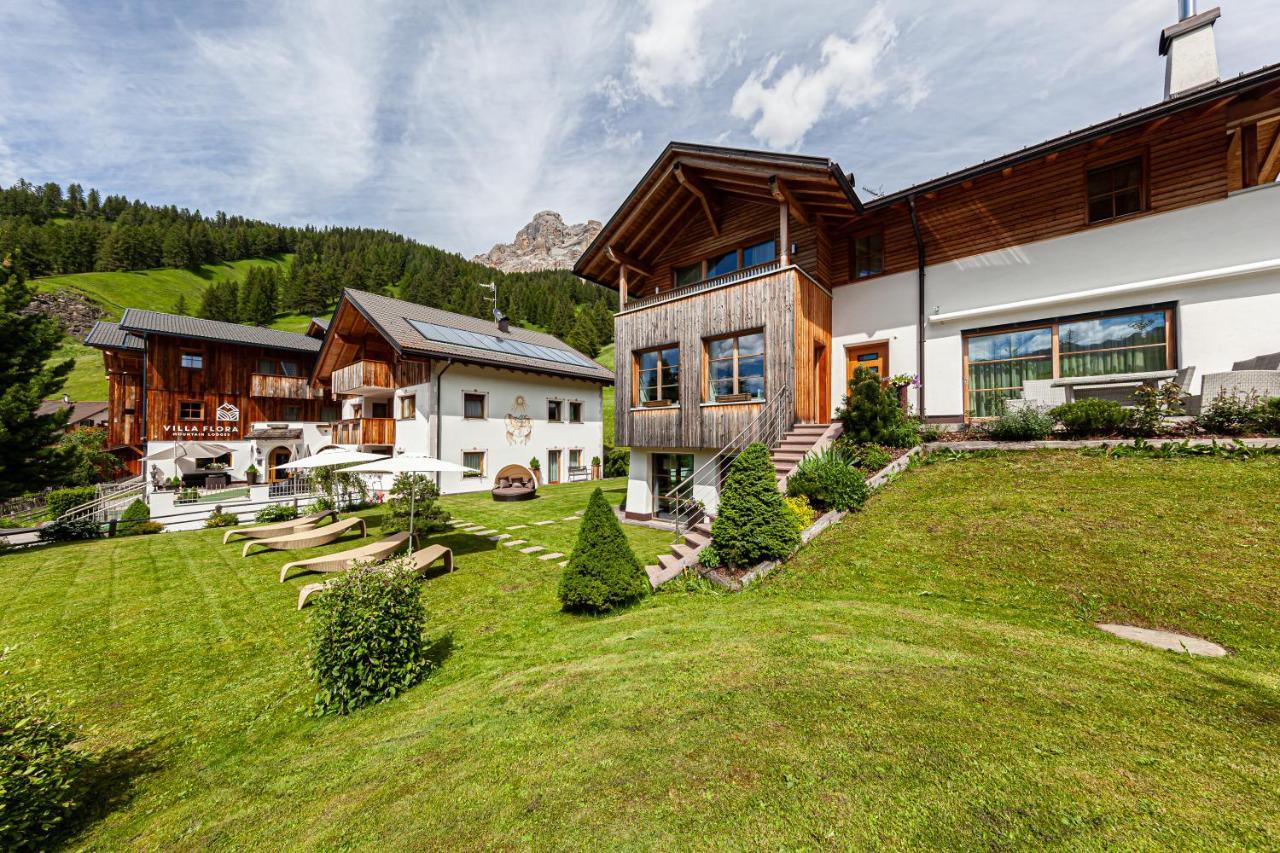 Villa Flora Mountain Lodges San Cassiano  Esterno foto