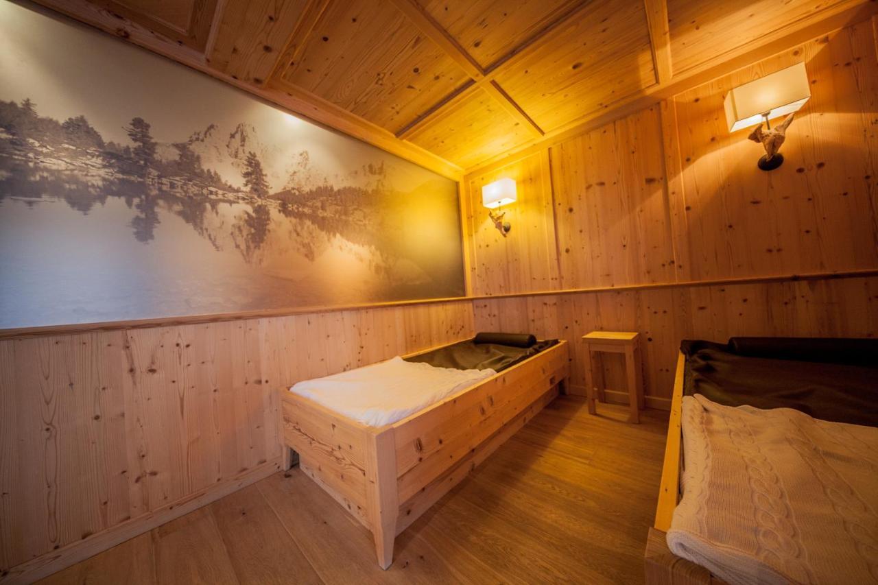 Villa Flora Mountain Lodges San Cassiano  Esterno foto