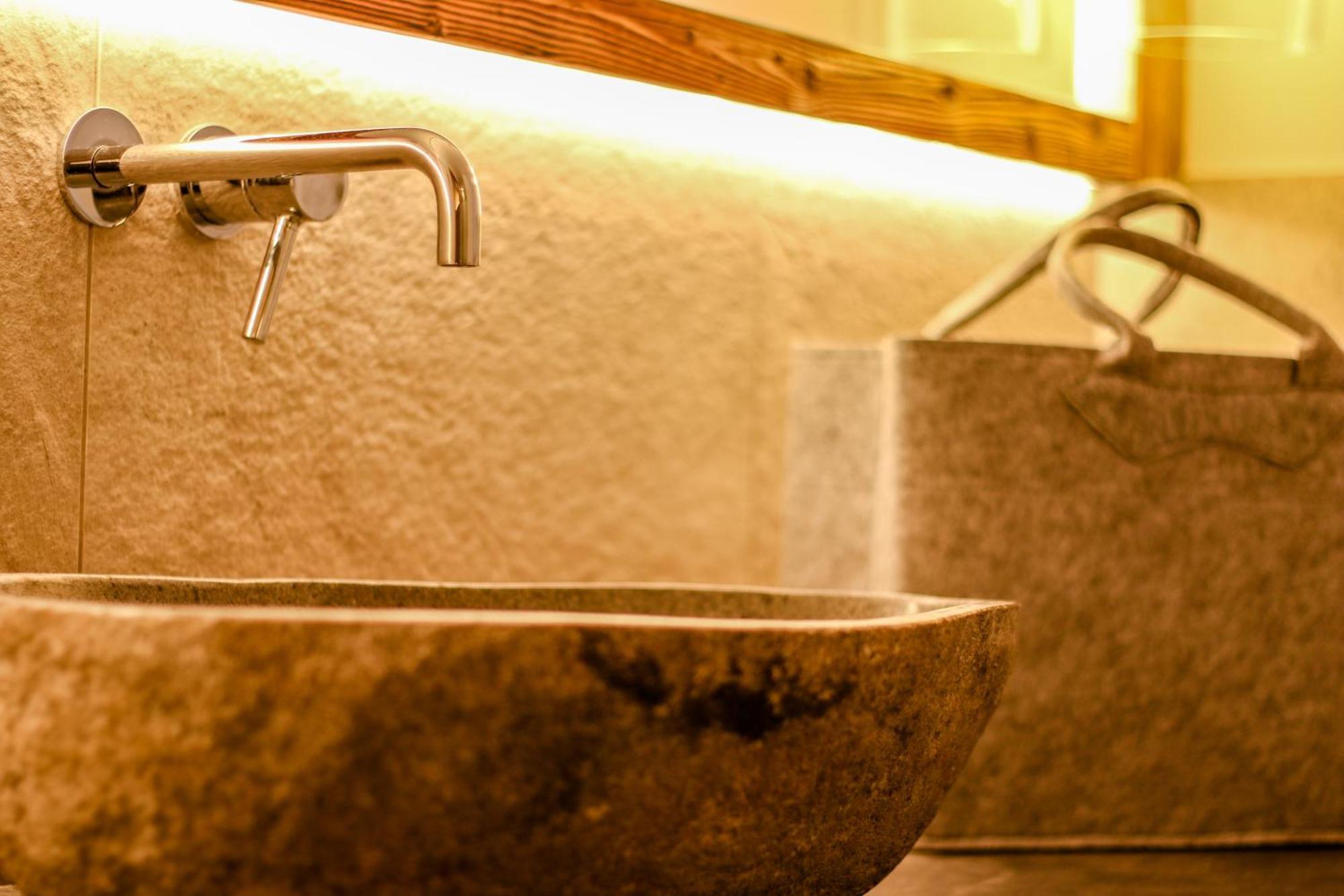 Villa Flora Mountain Lodges San Cassiano  Esterno foto