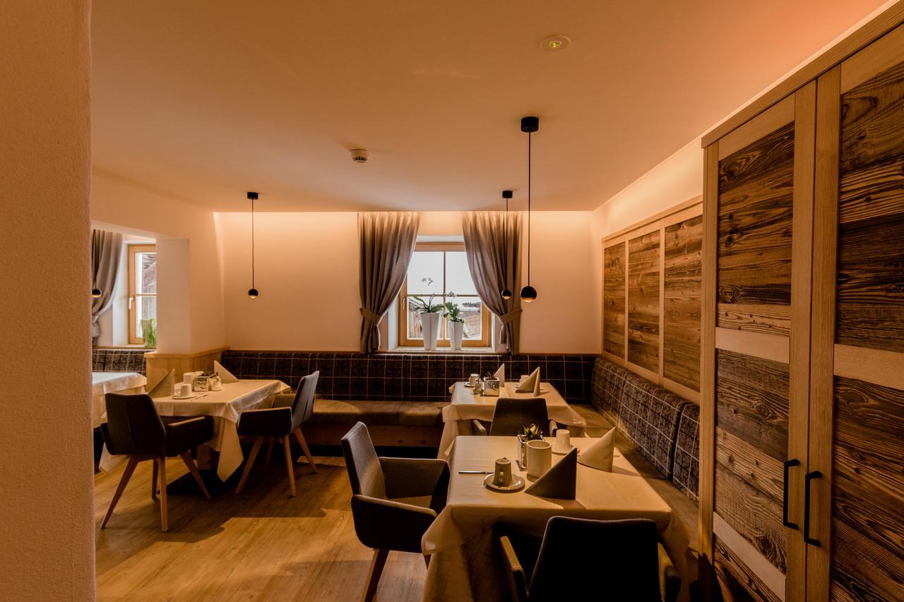 Villa Flora Mountain Lodges San Cassiano  Esterno foto
